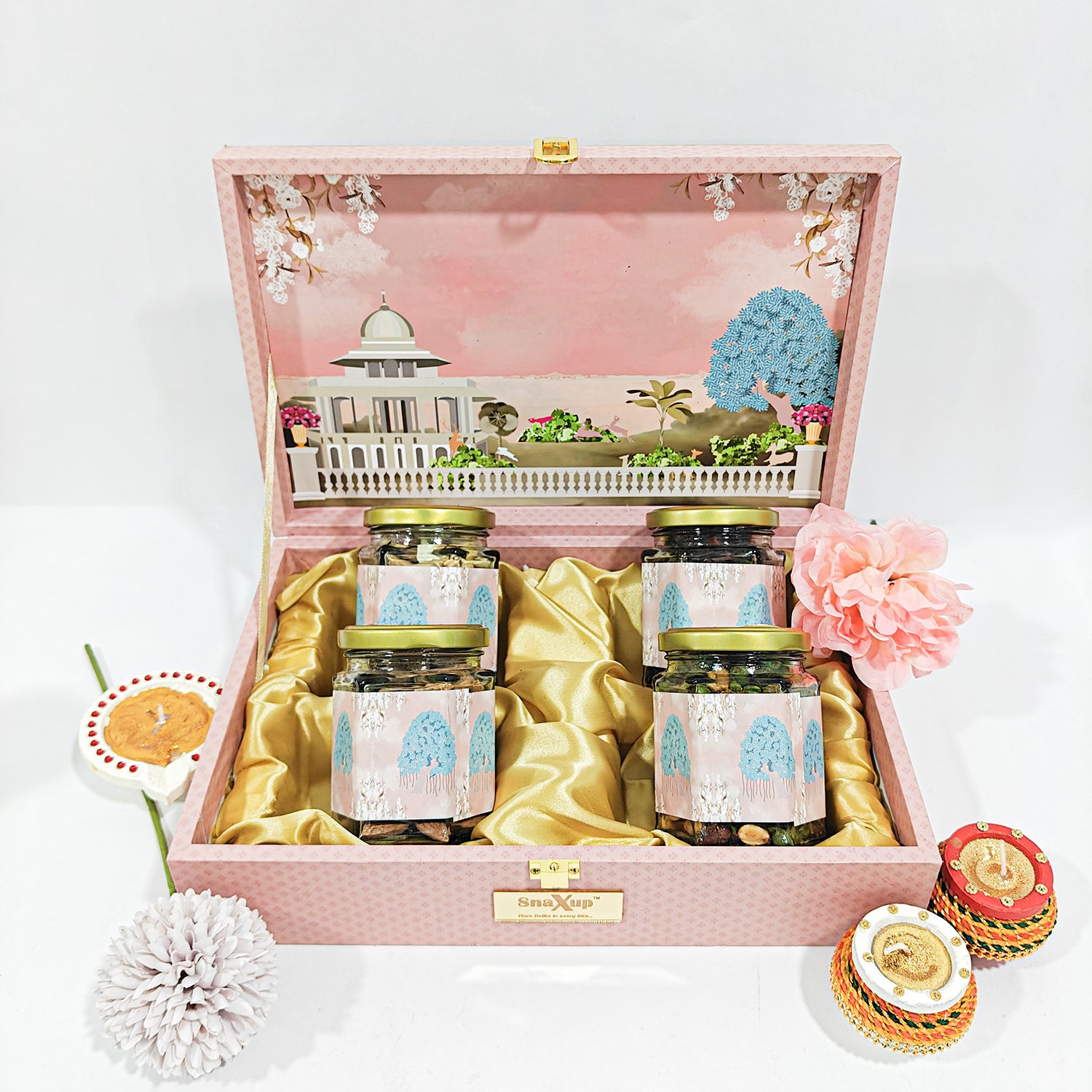 Royal Munching Diwali Gift Hamper Box